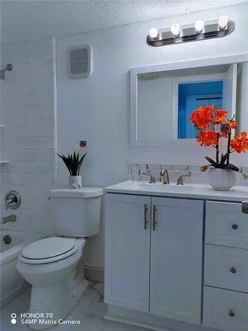 $1,599 | 615 North Keene Road, Unit Q12, Clearwater, FL 33755