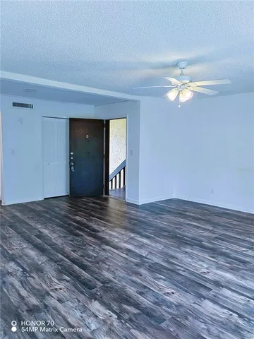 $1,599 | 615 North Keene Road, Unit Q12, Clearwater, FL 33755