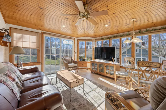 $399,900 | 71 Tartia Road, East Hampton, CT 06424