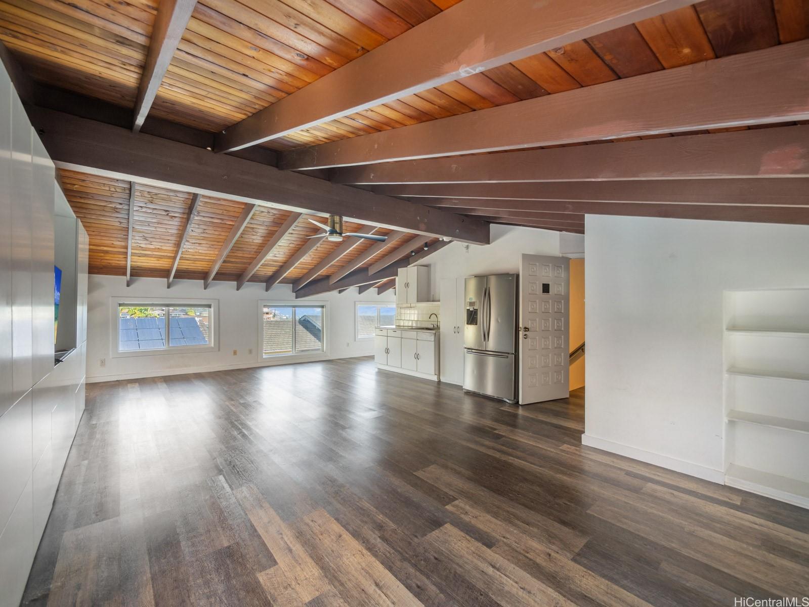 1105 Kaluanui Road Honolulu, HI 96825 - Photo 20 of 25