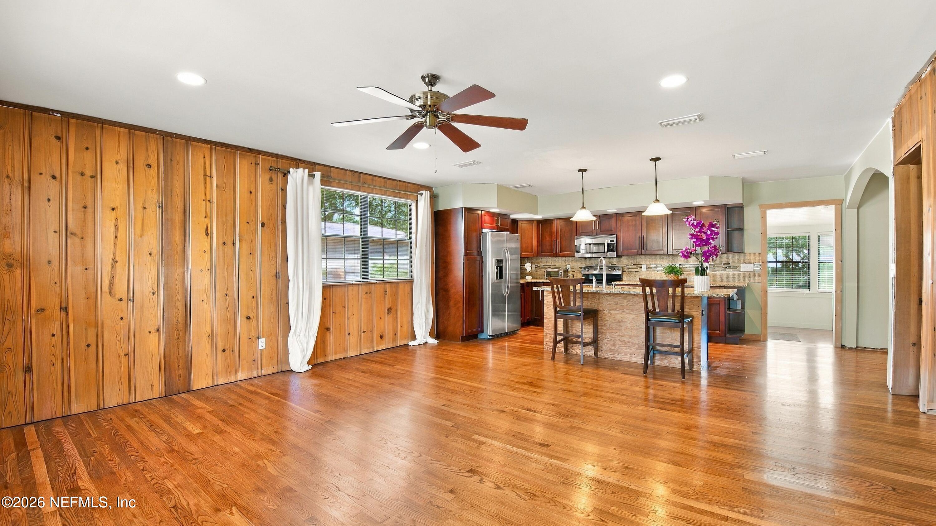 259 Seminole Road Atlantic Beach, FL 32233 - Photo 8 of 30 Interior-1