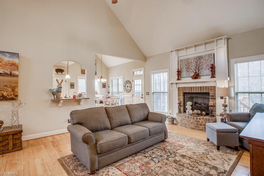 5005 Peppertree Road Clemmons, NC 27012 - Photo 2 of 23 Gallery Image 2