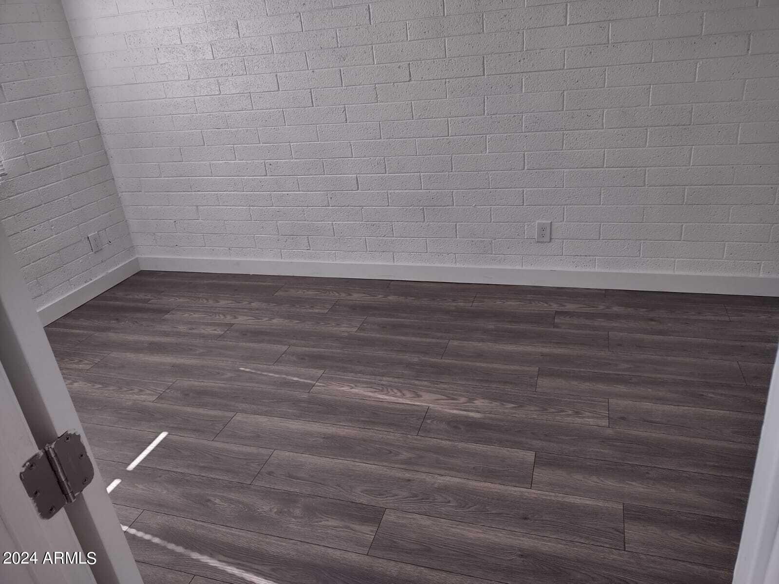 3224 West Jackson Street, Unit 2 Phoenix, AZ 85009 - Photo 4 of 7 a view of a small space