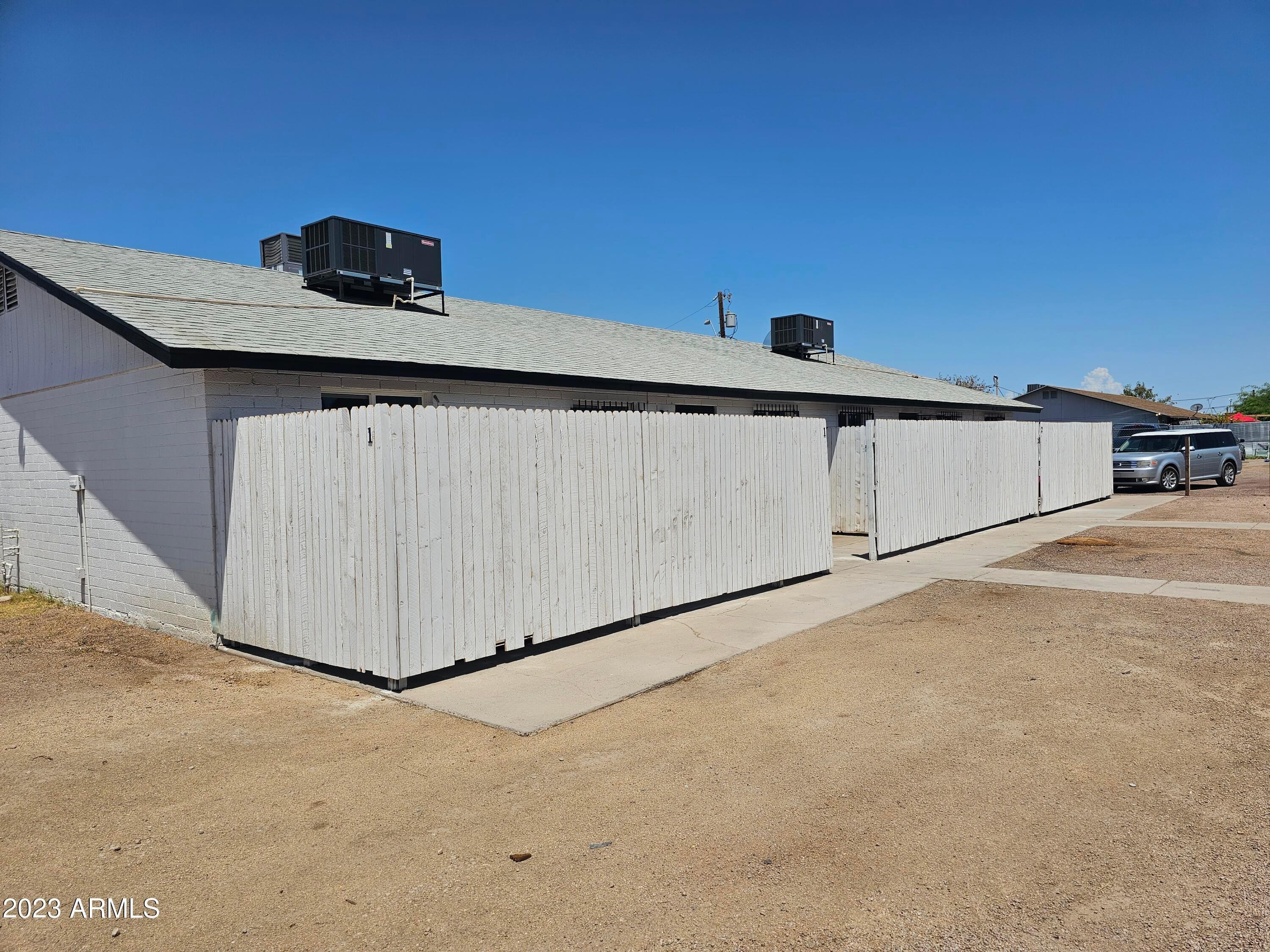 3224 West Jackson Street, Unit 2 Phoenix, AZ 85009 - Photo 7 of 7 a view of a outdoor space