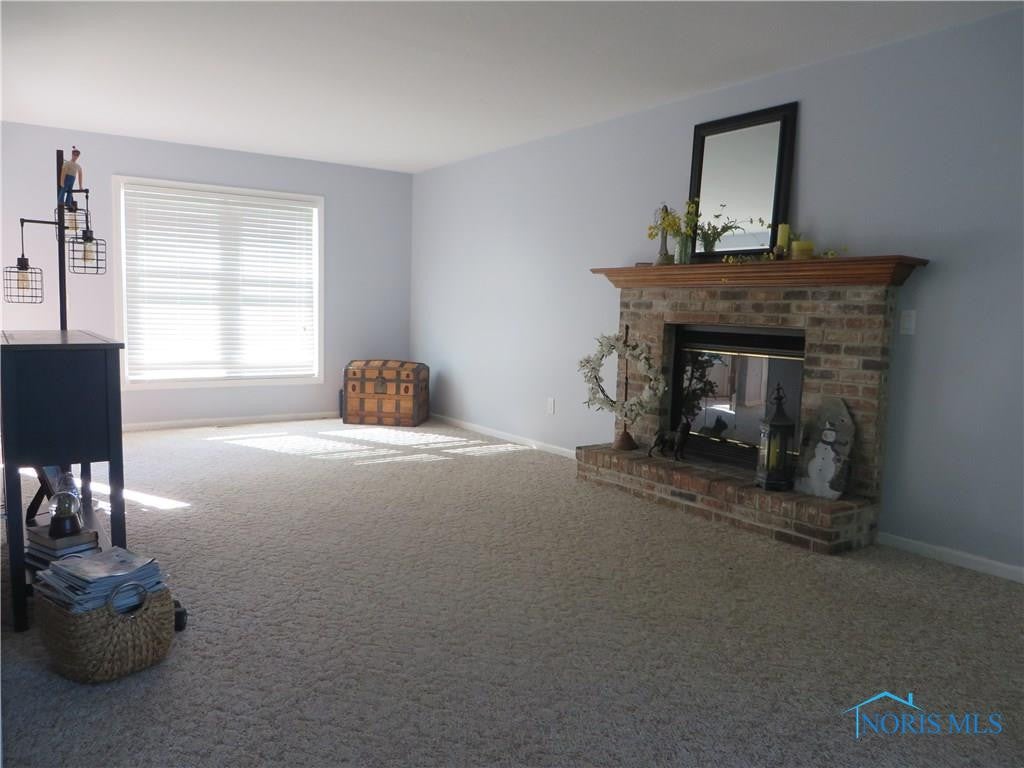 12847 Neapolis Waterville Road Whitehouse, OH 43571 - Photo 2 of 31 Gallery Image 2