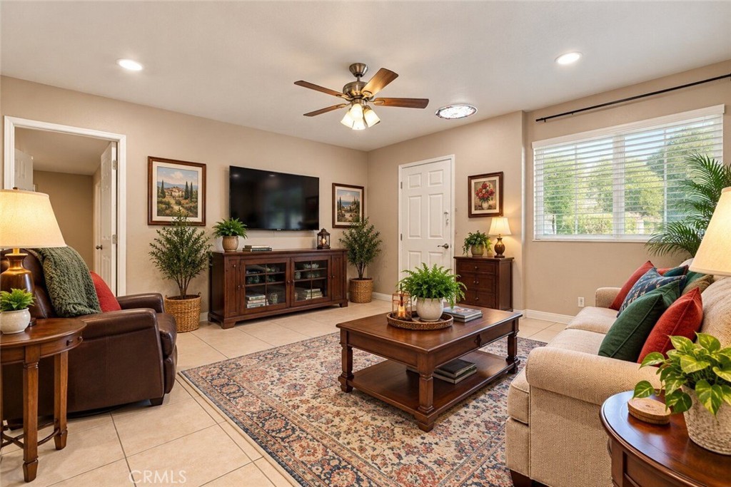 8554 Hillside Road Rancho Cucamonga, CA 91701 - Photo 30 of 40 Nextgen sitting area or family room