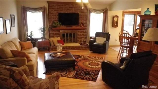 891 Milverton Road Troy, MI 48083 - Photo 12 of 25 12.jpg