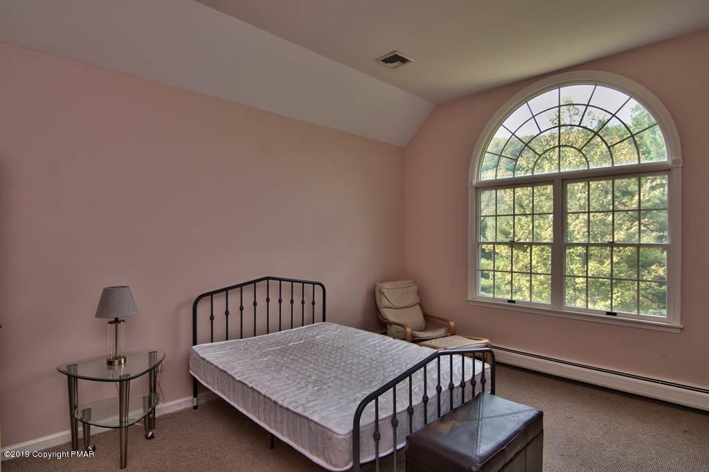2169 Fox Run Road Stroudsburg, PA 18360 - Photo 37 of 66 Bedroom 2