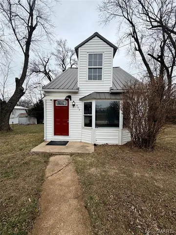 $79,900 | 603 West 10th Street, Dixon, MO 65459