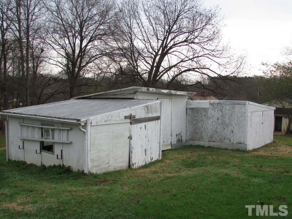 324 Pine Street Roxboro, NC 27573 - Photo 9 of 11 Plenty of storage space for equipment or take it down and have a nice back yard