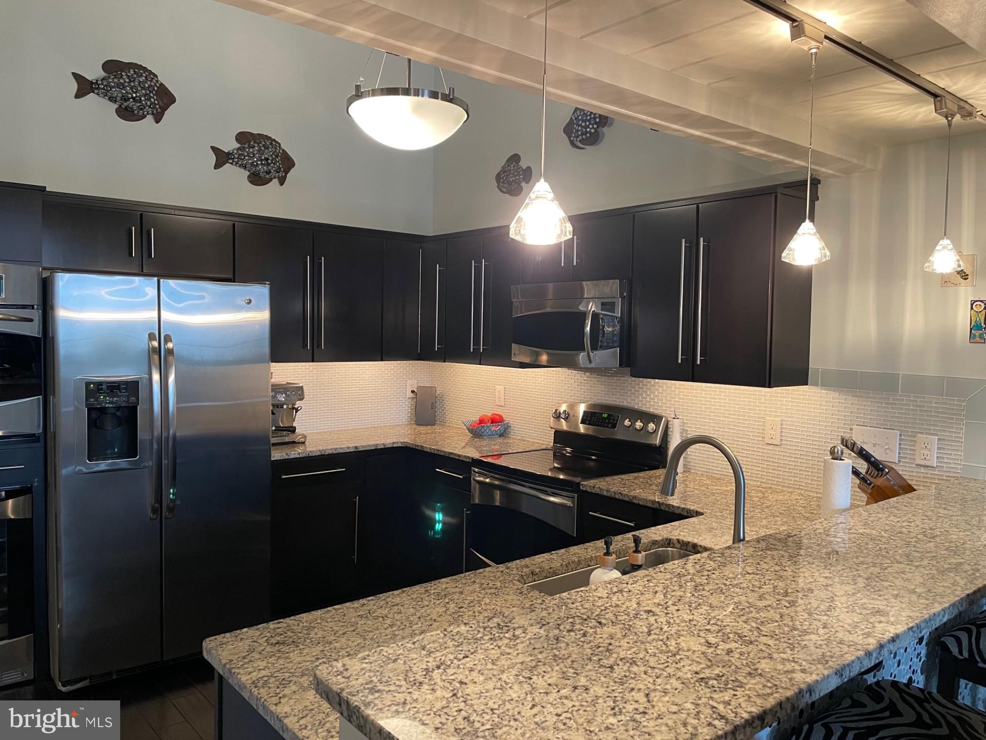 21 South Valley Forge Road, Unit 304 Lansdale, PA 19446 - Photo 6 of 47 Kitchen