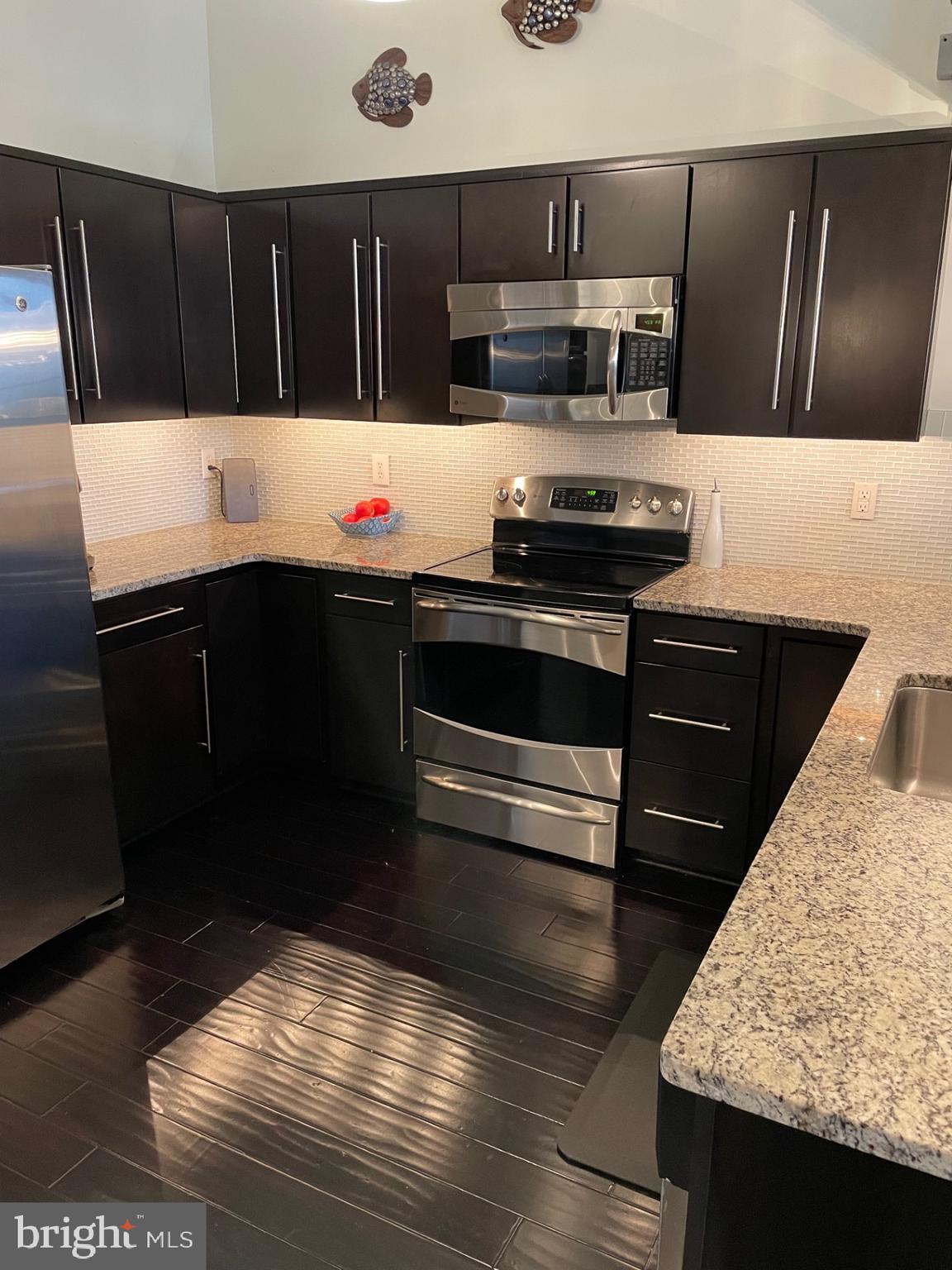 21 South Valley Forge Road, Unit 304 Lansdale, PA 19446 - Photo 8 of 47 Kitchen