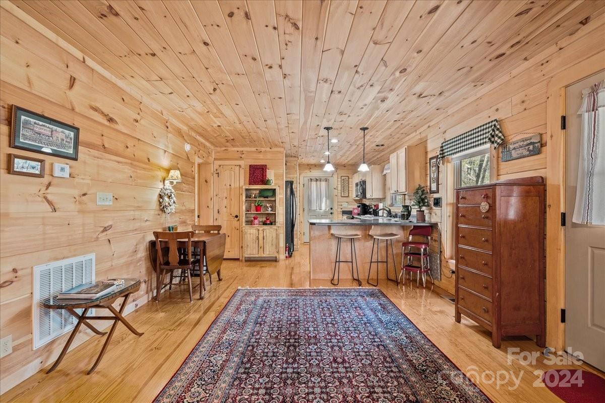 440 Jervey Road Landrum, SC 29356 - Photo 19 of 29 a very nice looking room with a large window