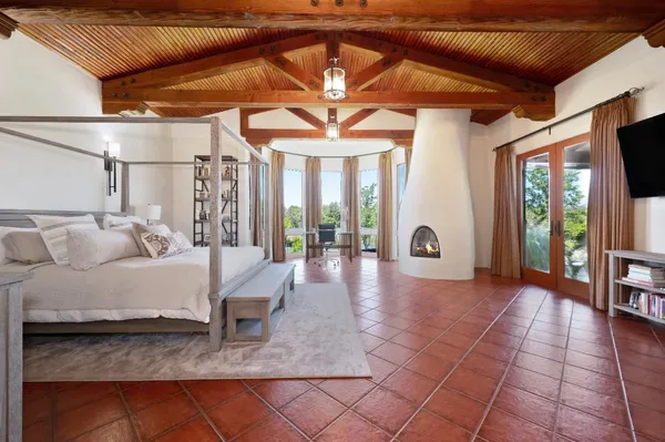 $5,800,000 | 5905 Barton Road, Loomis, CA 95650