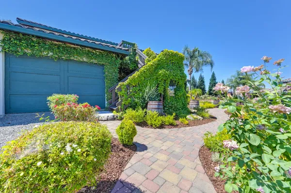 $5,800,000 | 5905 Barton Road, Loomis, CA 95650