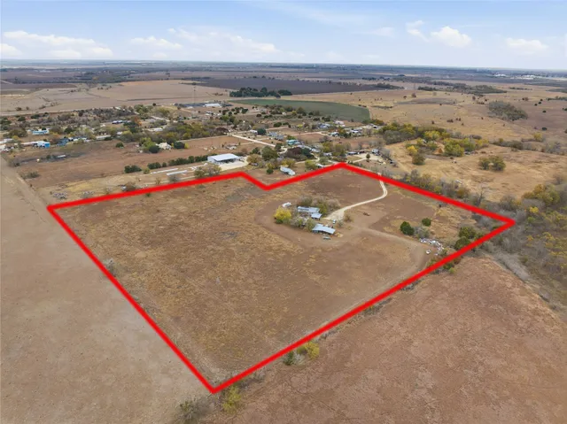 $389,999 | 498 Greenhouse Road, Martindale, TX 78655