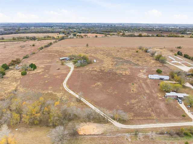 $389,999 | 498 Greenhouse Road, Martindale, TX 78655
