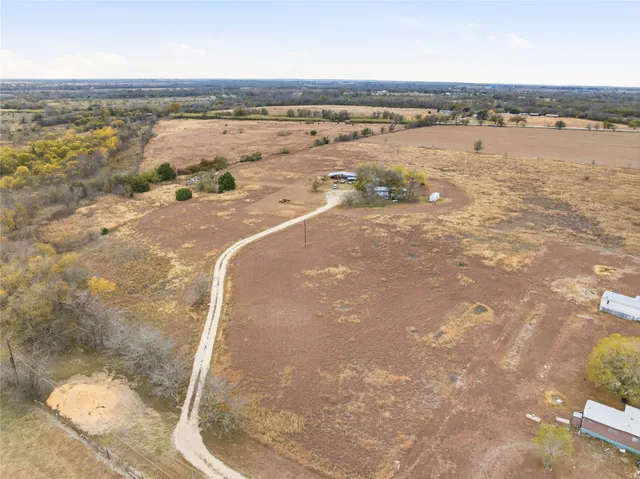 $389,999 | 498 Greenhouse Road, Martindale, TX 78655