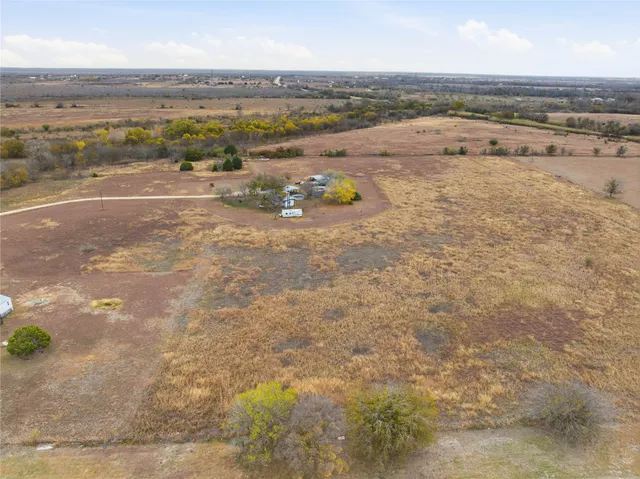 $389,999 | 498 Greenhouse Road, Martindale, TX 78655