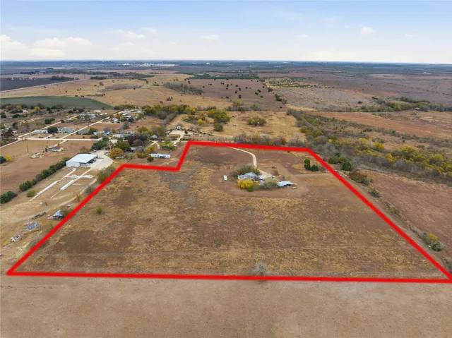 $389,999 | 498 Greenhouse Road, Martindale, TX 78655