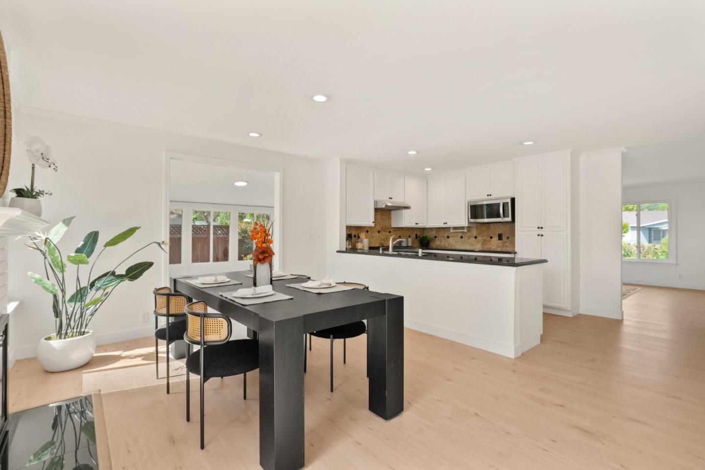 50 Tom Court San Ramon, CA 94583 - Photo 8 of 22 Gallery Image 8