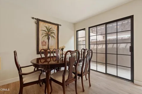 $1,599,000 | 625 South Broadway, Unit 2, Redondo Beach, CA 90277