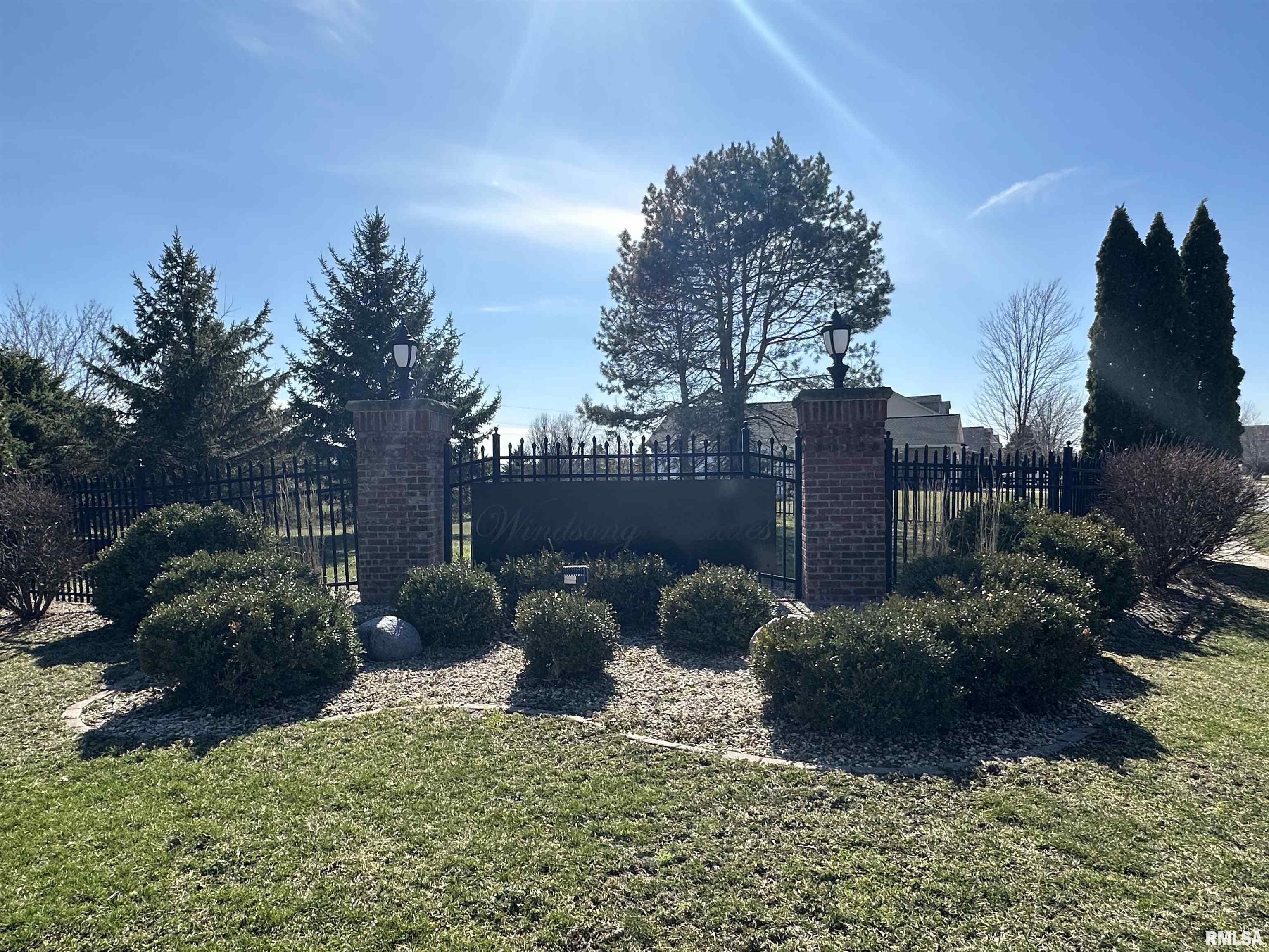 101 Scarlet Court Washington, IL 61571 - Photo 3 of 3