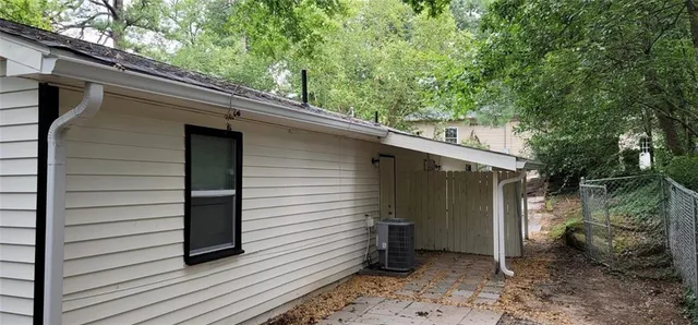 $1,650 | 2888 Parrott Avenue Northwest, Atlanta, GA 30318