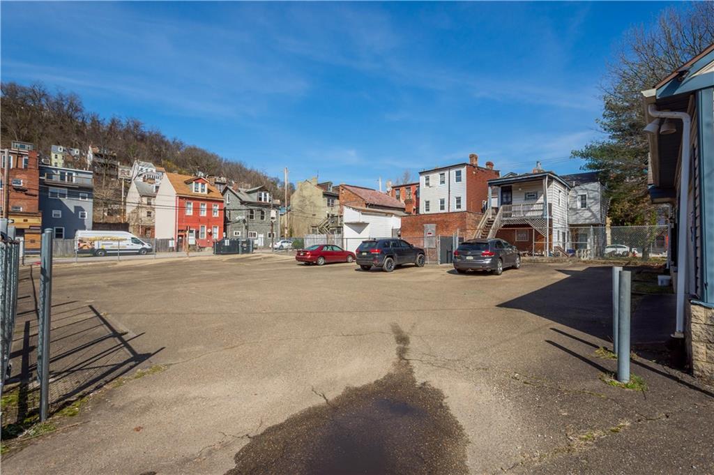 853 Spring Garden Avenue Pittsburgh, PA 15212 - Photo 18 of 20