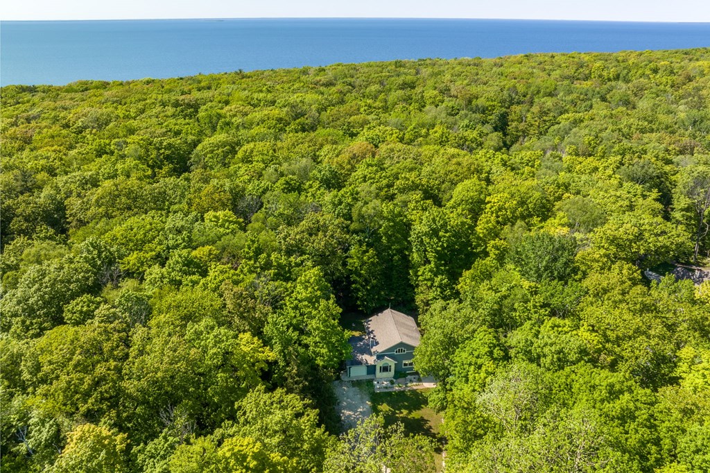 6281 Maple Run Egg Harbor, WI 54209 - Photo 33 of 34