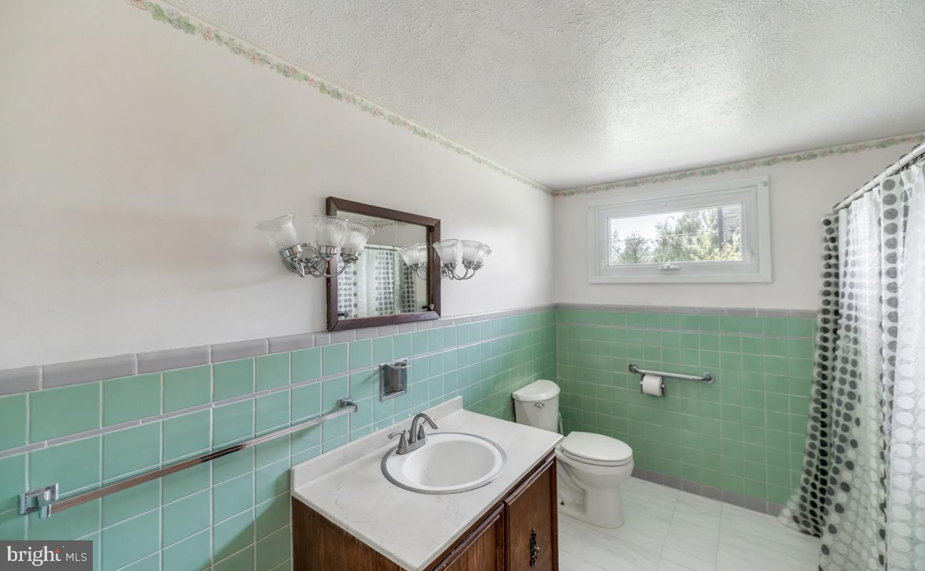 883 Bleim Road Pottstown, PA 19464 - Photo 12 of 28