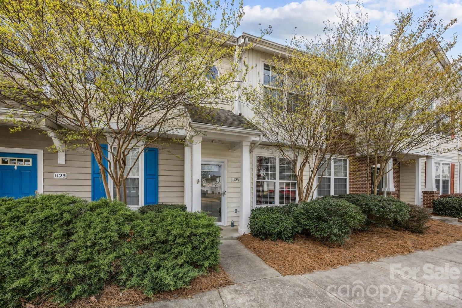 1125 Sienna Sand Way Fort Mill, SC 29708 - Photo 2 of 27 Gallery Image 2