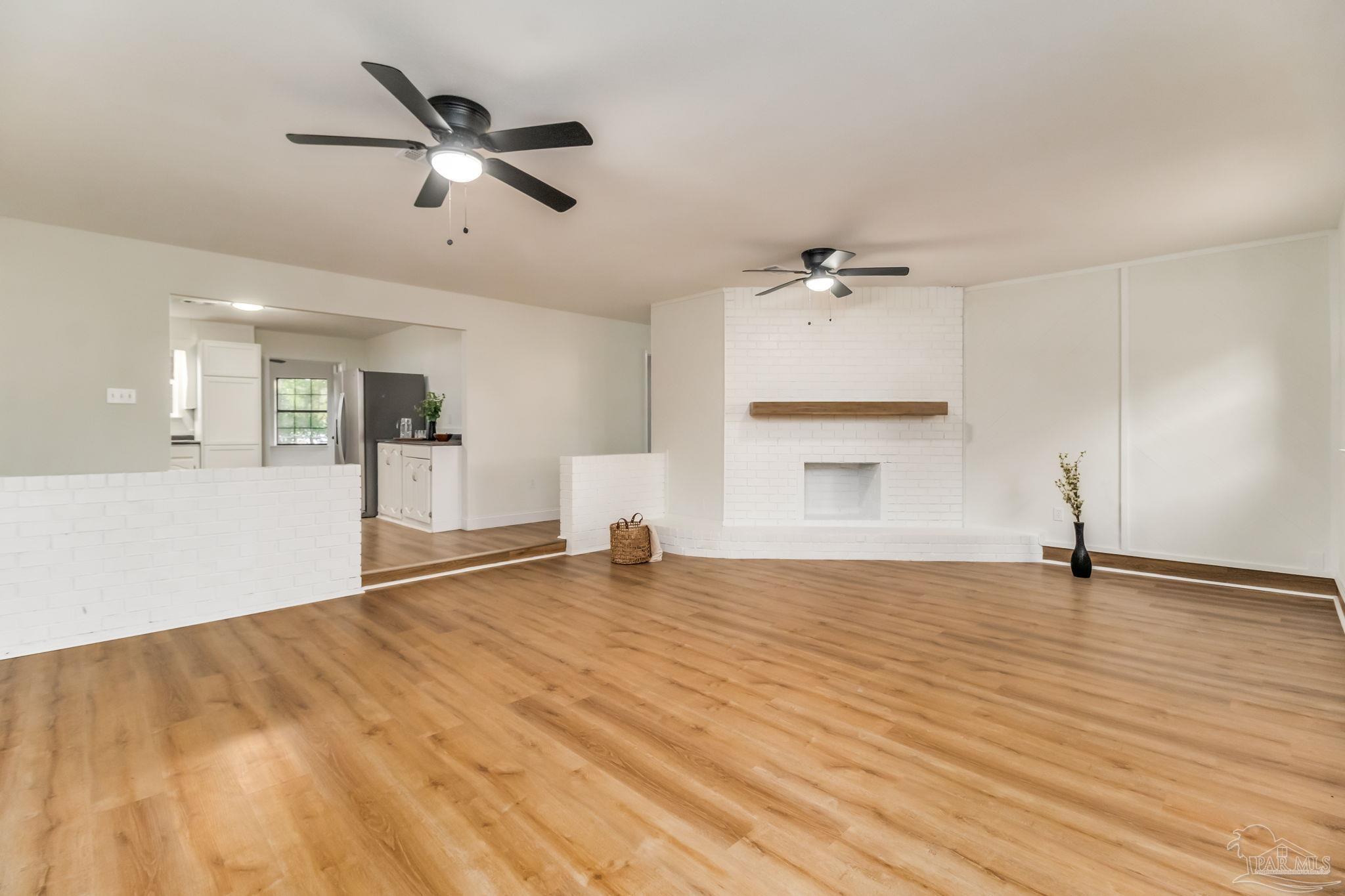 5940 Muldoon Road Pensacola, FL 32526 - Photo 8 of 43 Gallery Image 8