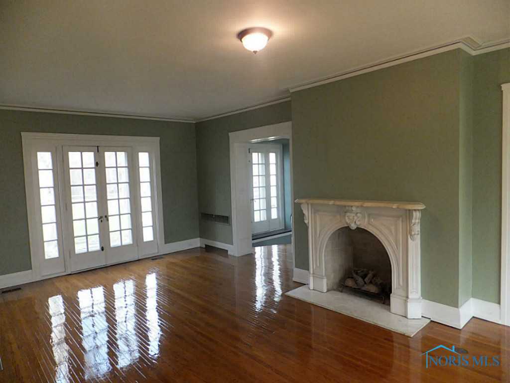 3326 Brookside Road Toledo, OH 43606 - Photo 2 of 19 Gallery Image 2