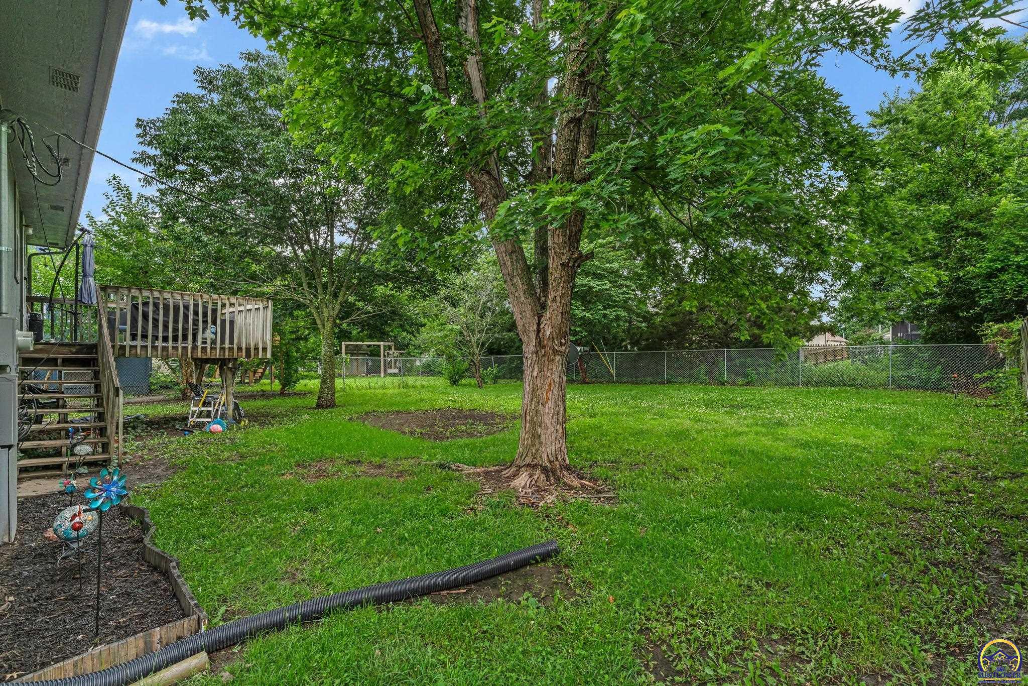 7425 Southwest 27th Street Topeka, KS 66614 - Photo 24 of 25
