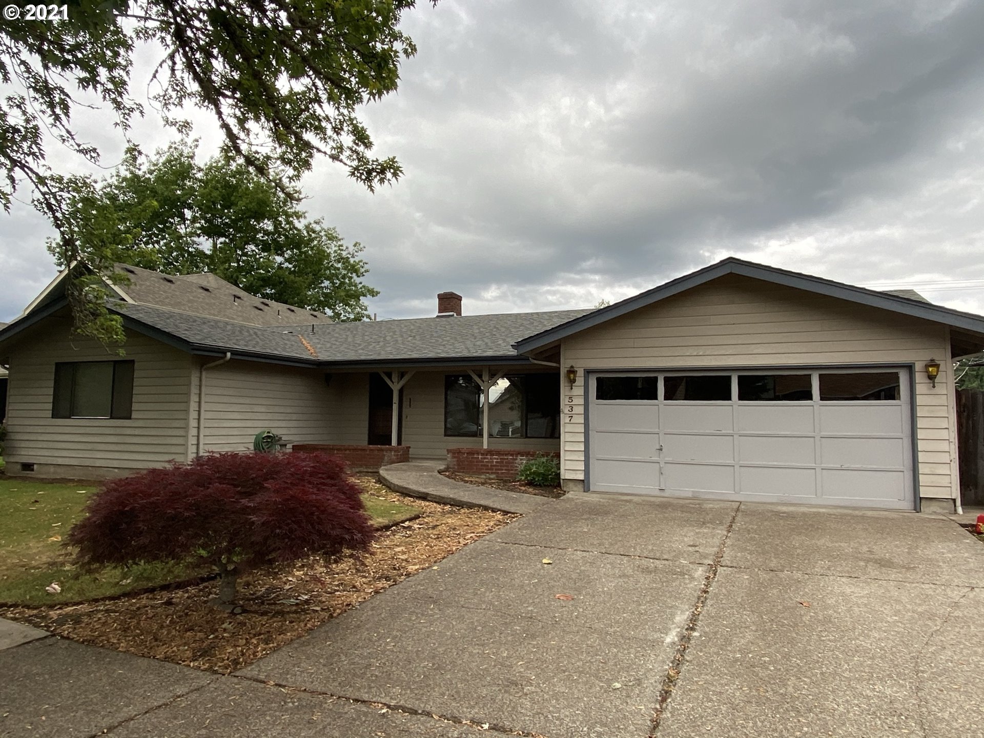 537 68th Place Springfield, OR 97478 - Photo 1 of 28