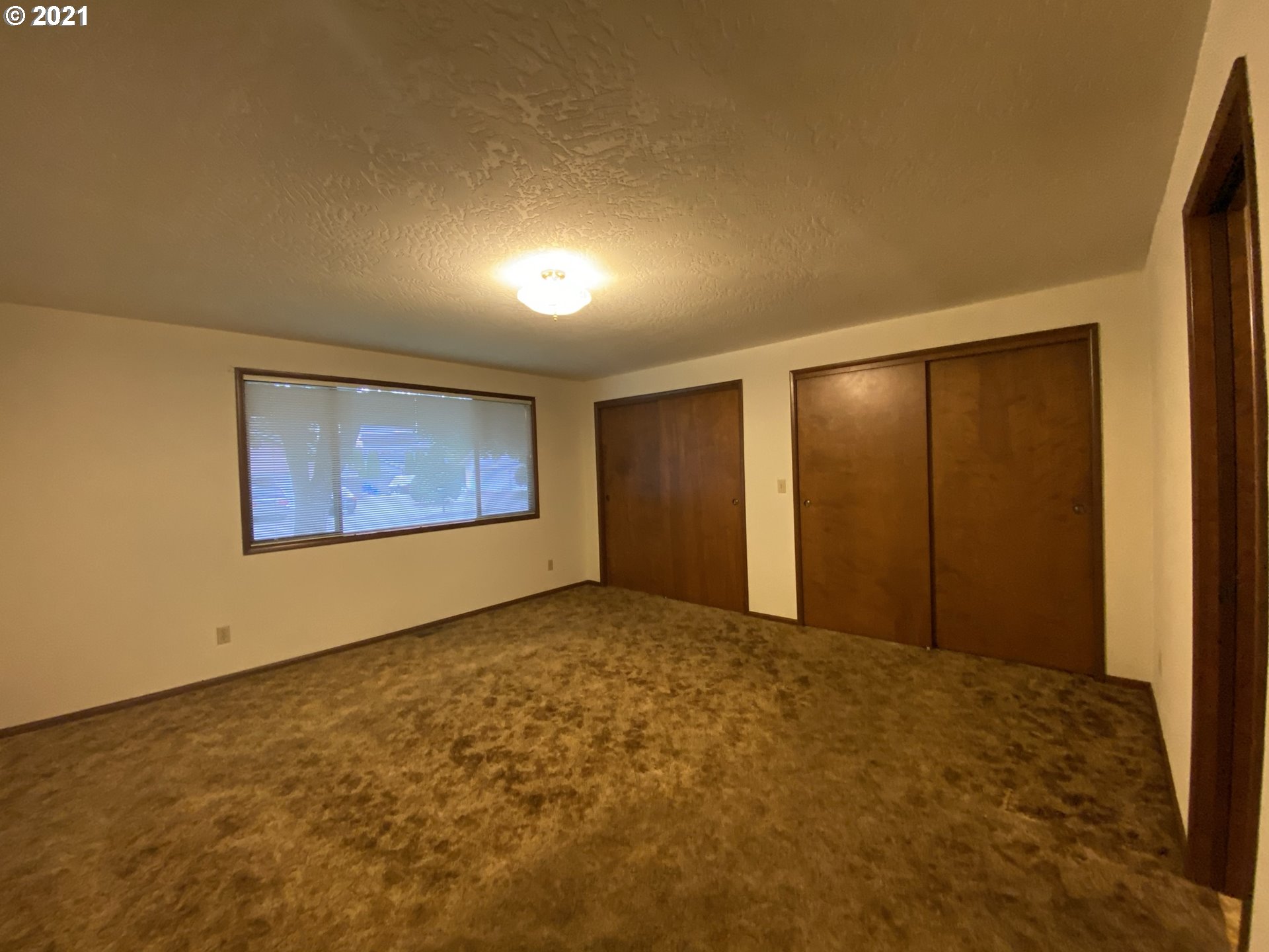 537 68th Place Springfield, OR 97478 - Photo 16 of 28
