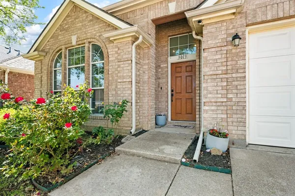 $459,000 | 3013 Peppercorn Drive, Euless, TX 76039