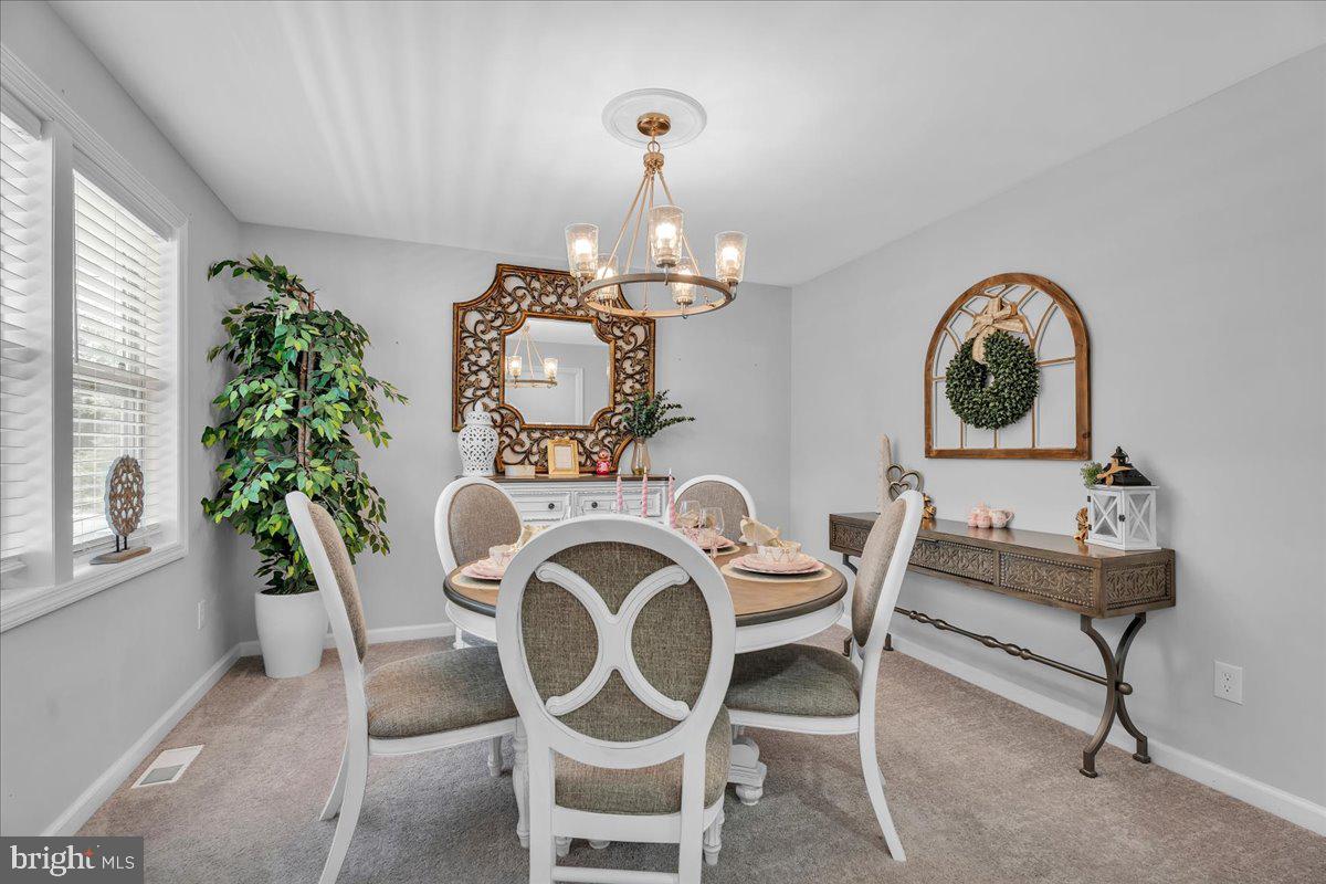 546 Jackson Road Atco, NJ 08004 - Photo 5 of 41