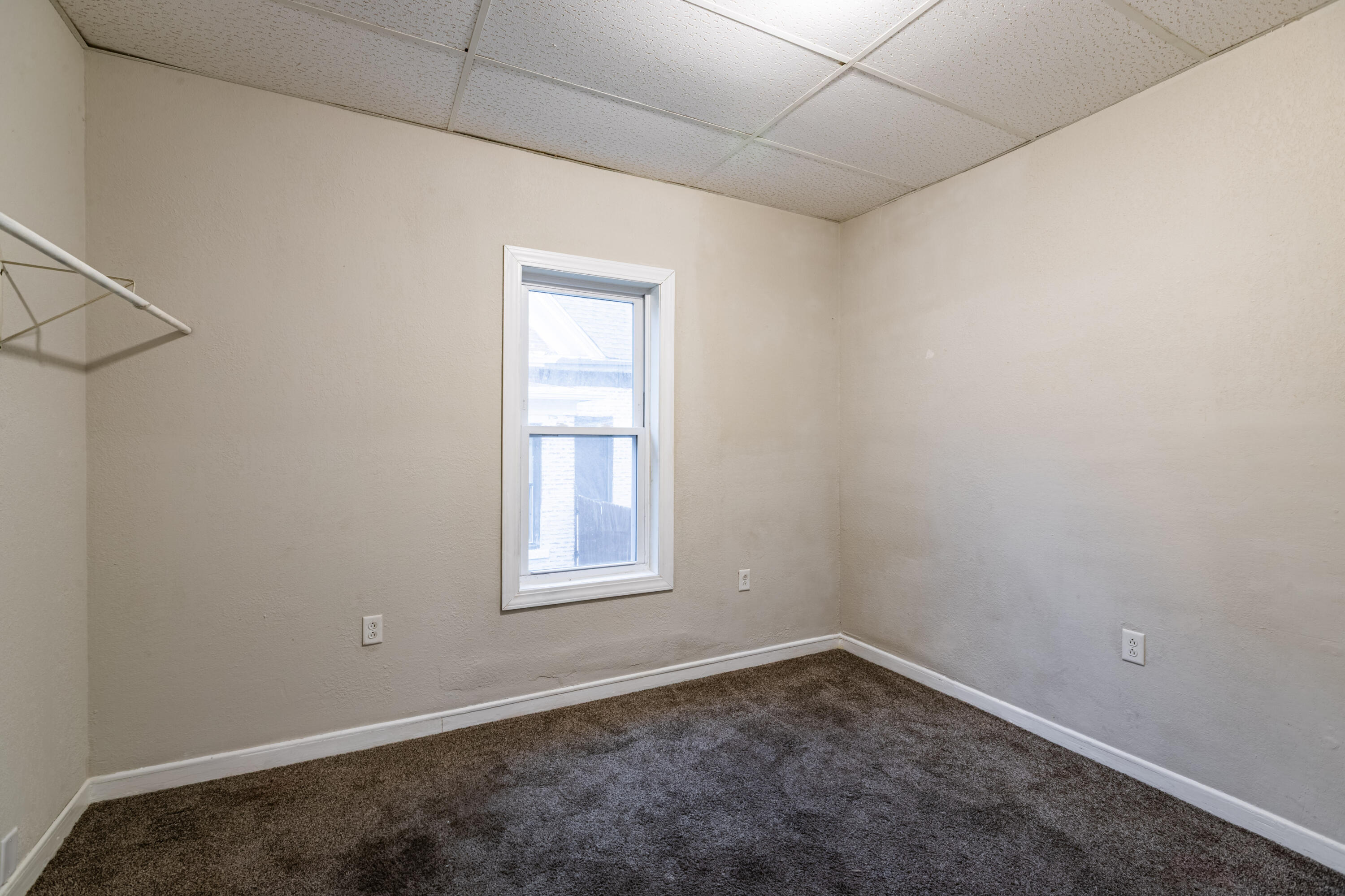 1027 6th Street South La Crosse, WI 54601 - Photo 10 of 22 C24I7084-HDR