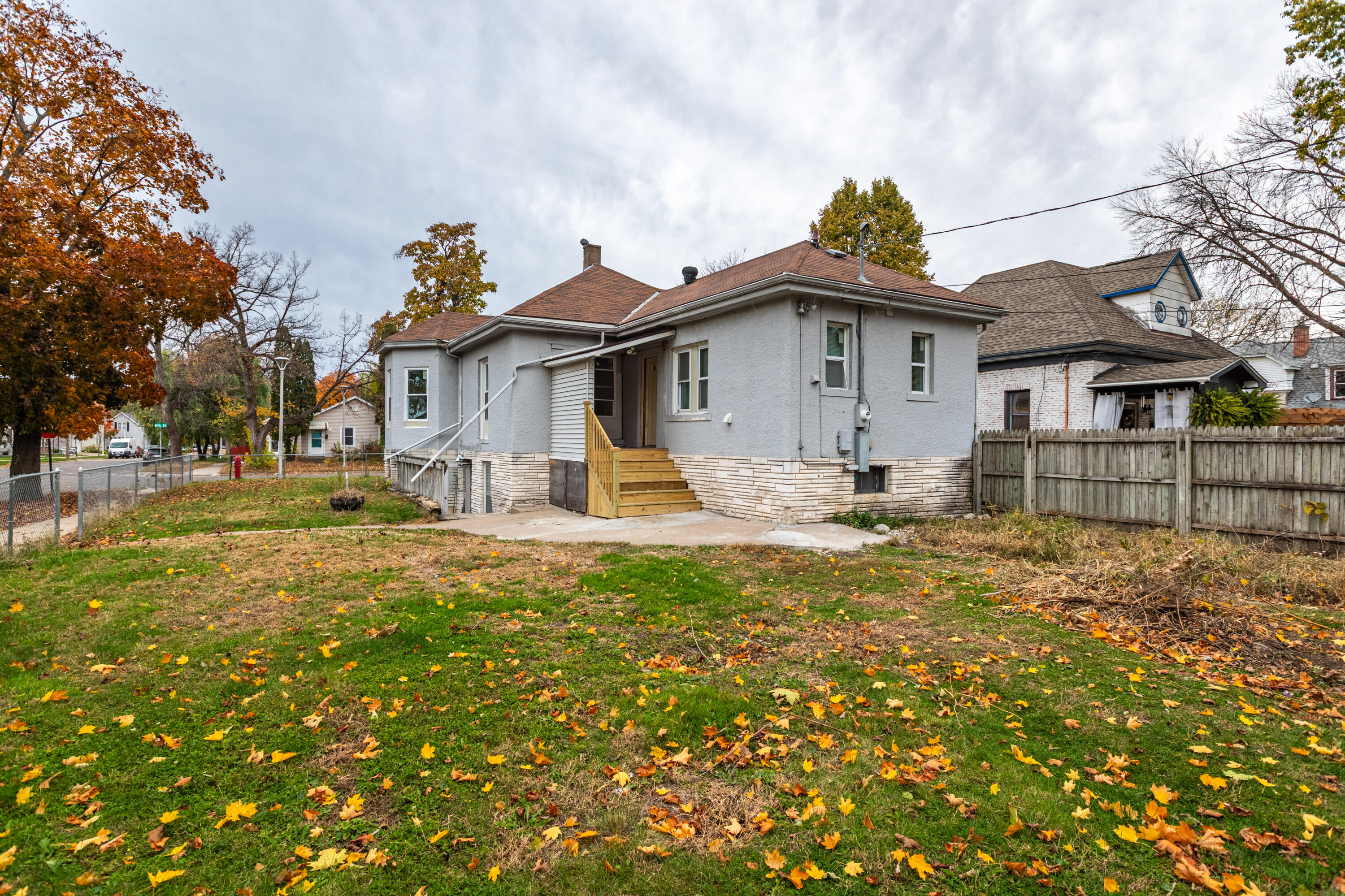 1027 6th Street South La Crosse, WI 54601 - Photo 19 of 22 C24I7054-HDR