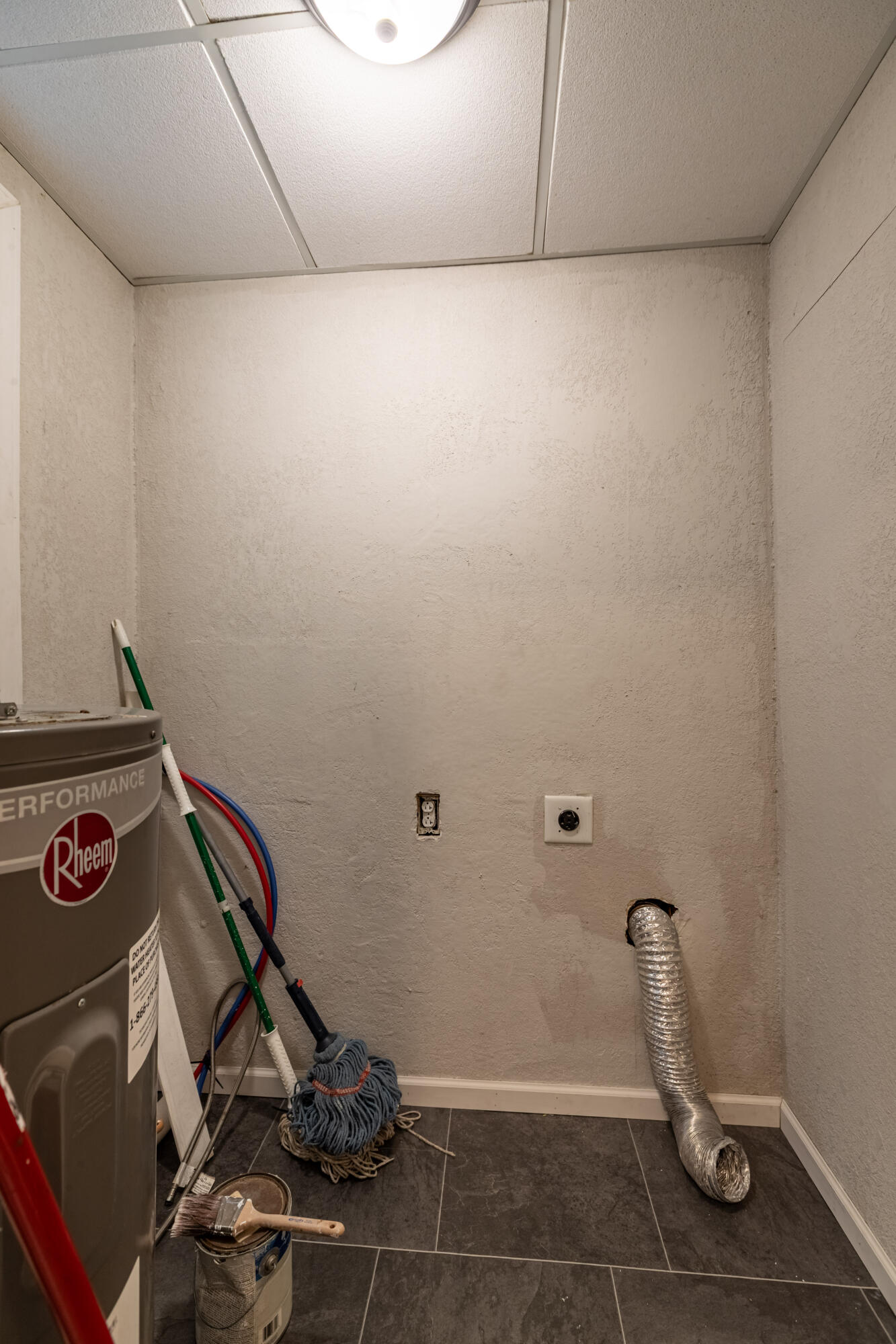 1027 6th Street South La Crosse, WI 54601 - Photo 6 of 22 C24I7072-HDR