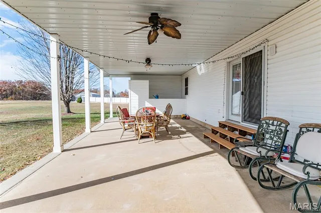 $475,000 | 203 West Lehnhoff Drive, Belle, MO 65013