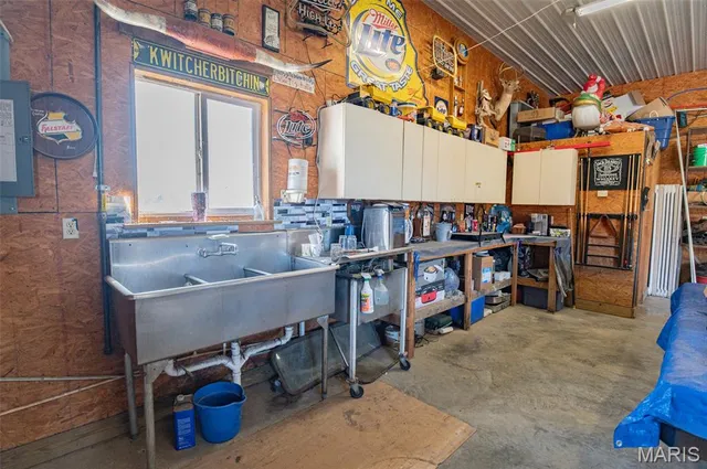 $475,000 | 203 West Lehnhoff Drive, Belle, MO 65013