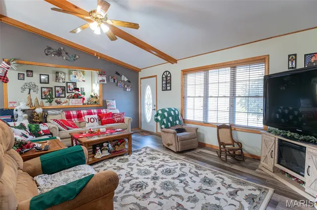 $475,000 | 203 West Lehnhoff Drive, Belle, MO 65013