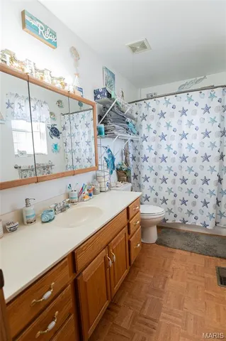 $475,000 | 203 West Lehnhoff Drive, Belle, MO 65013