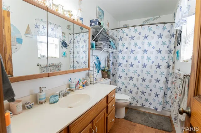 $475,000 | 203 West Lehnhoff Drive, Belle, MO 65013