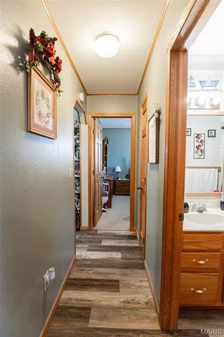 $475,000 | 203 West Lehnhoff Drive, Belle, MO 65013