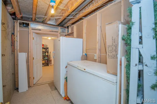 $475,000 | 203 West Lehnhoff Drive, Belle, MO 65013