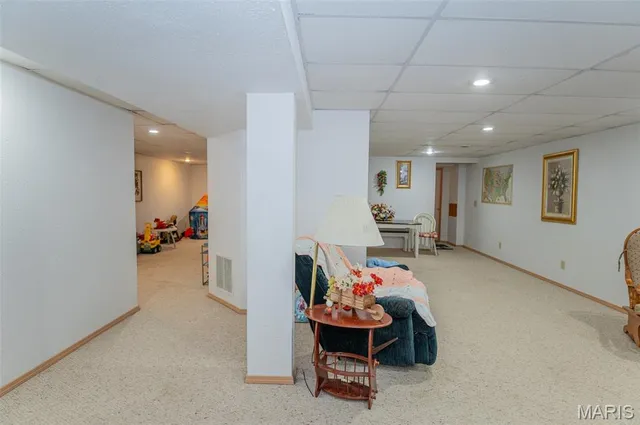 $475,000 | 203 West Lehnhoff Drive, Belle, MO 65013